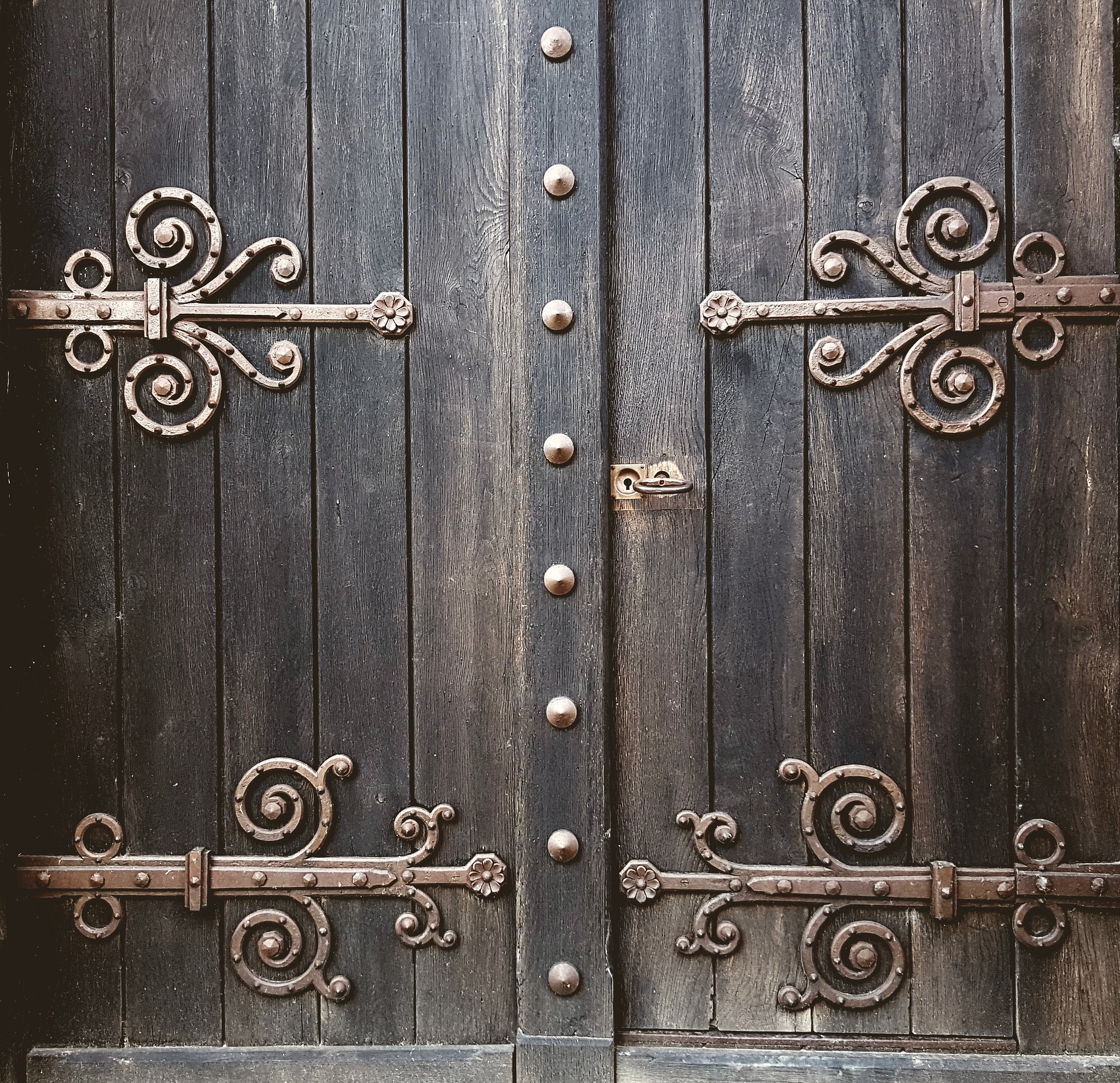 Closed Door-Open Door  – Acts 16:1-15